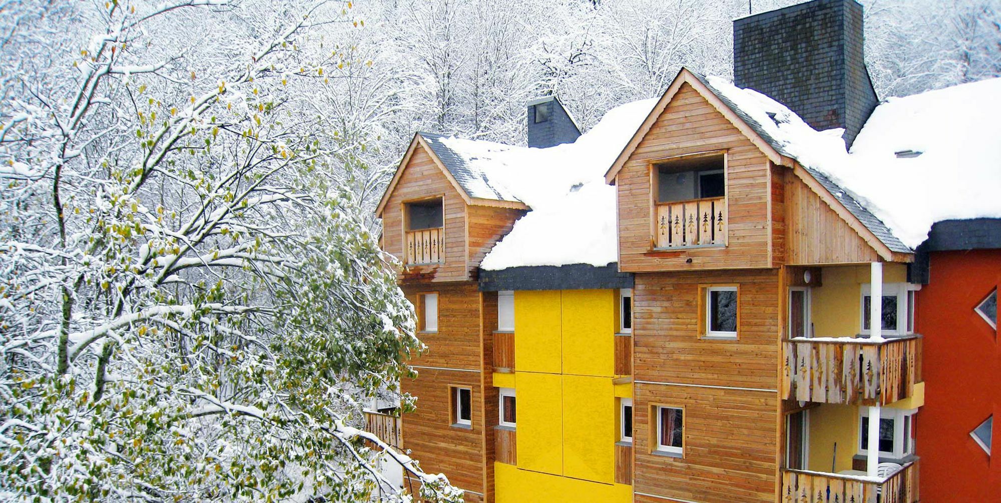 Lagrange Le Domaine Des 100 Lacs 3* Cauterets